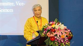 领导人主旨致辞：丁仲礼，全国人大常委会副委员长、世界环保（经济与环境）大会特邀主席、民盟中央主席、中国科学院副院长